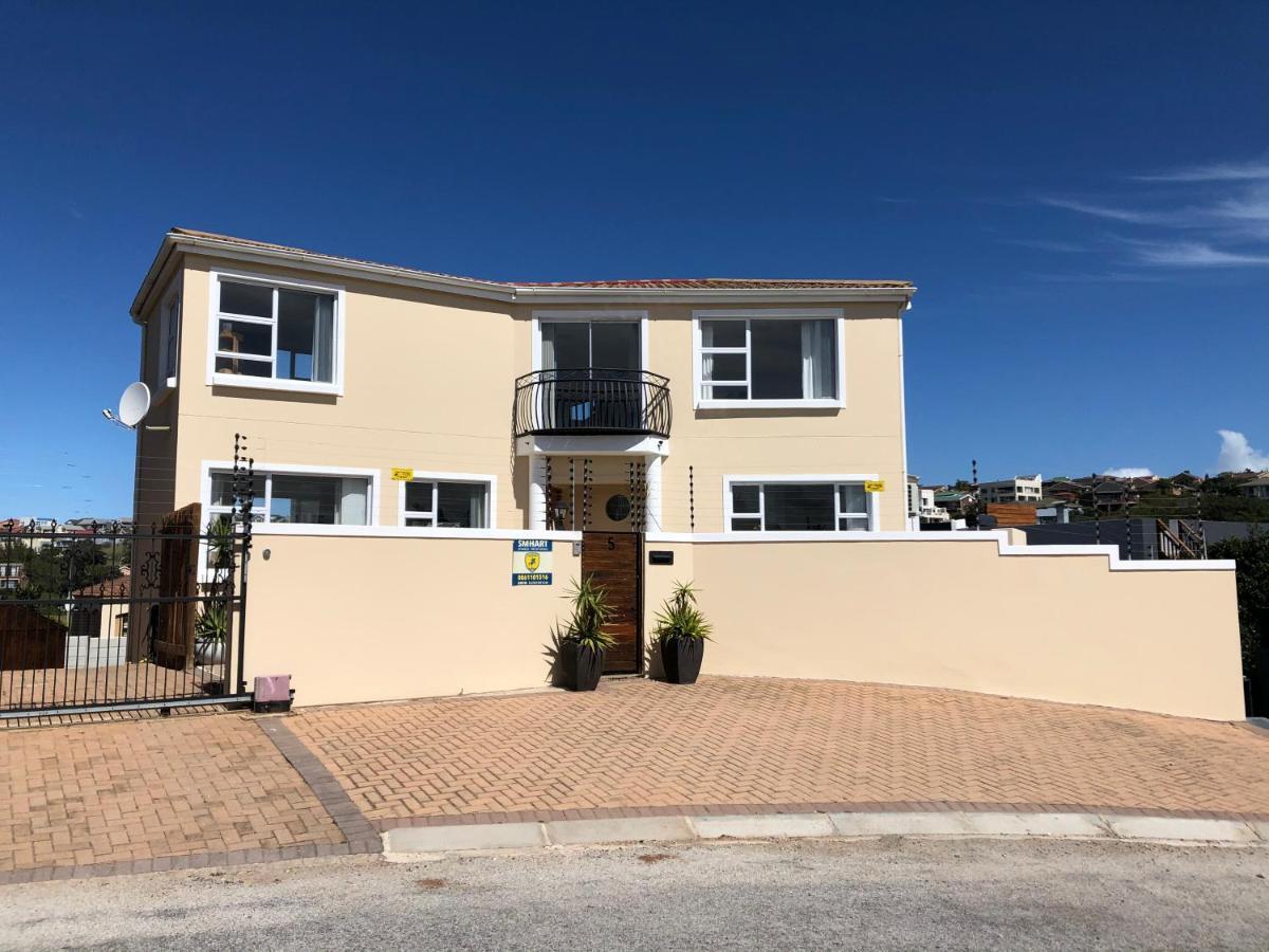 'On Point' Beach House - Jeffreys Bay Bagian luar foto
