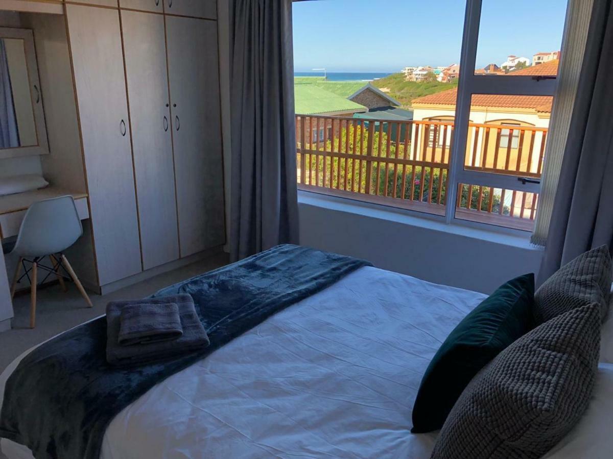 'On Point' Beach House - Jeffreys Bay Bagian luar foto