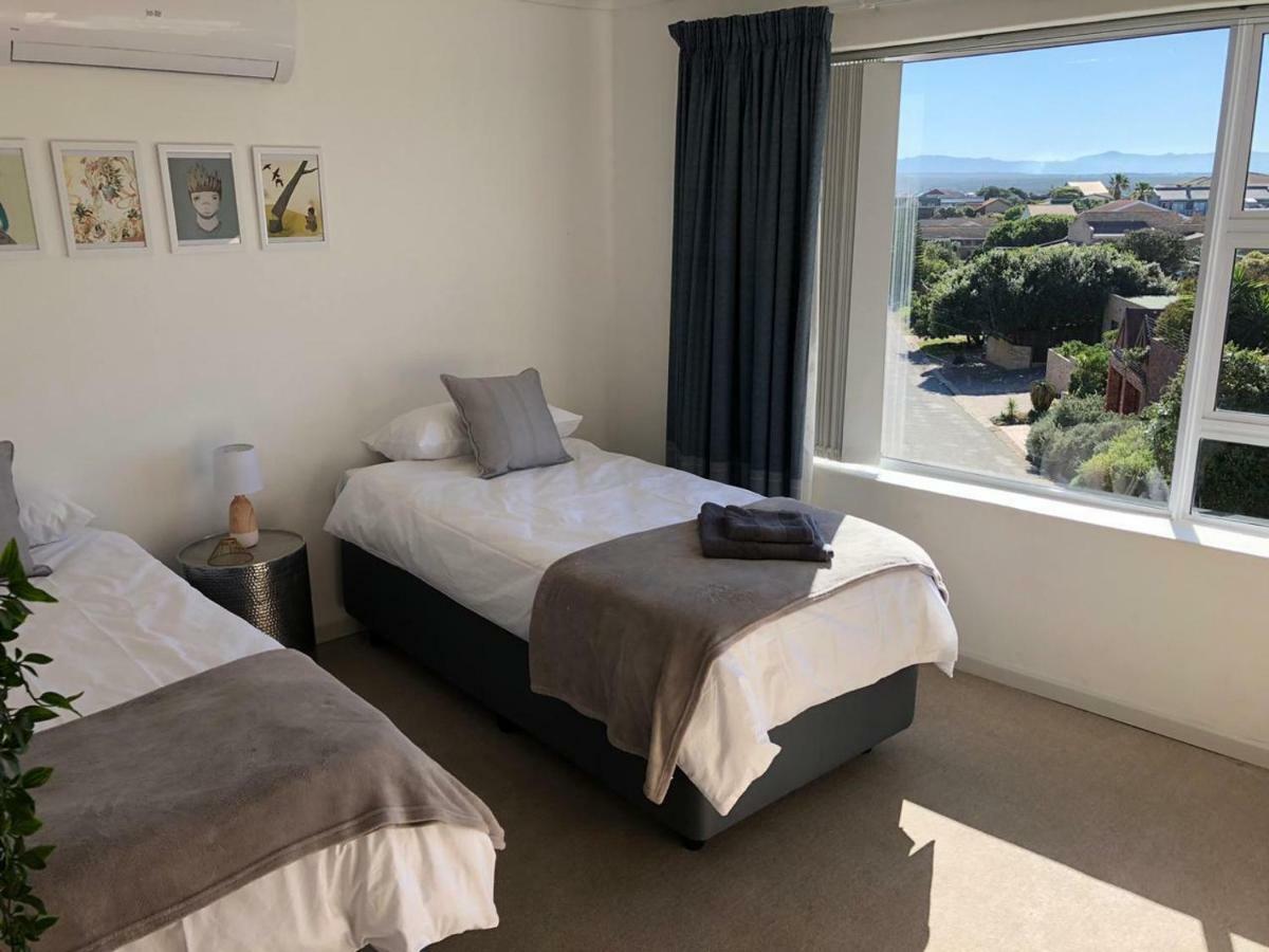 'On Point' Beach House - Jeffreys Bay Bagian luar foto